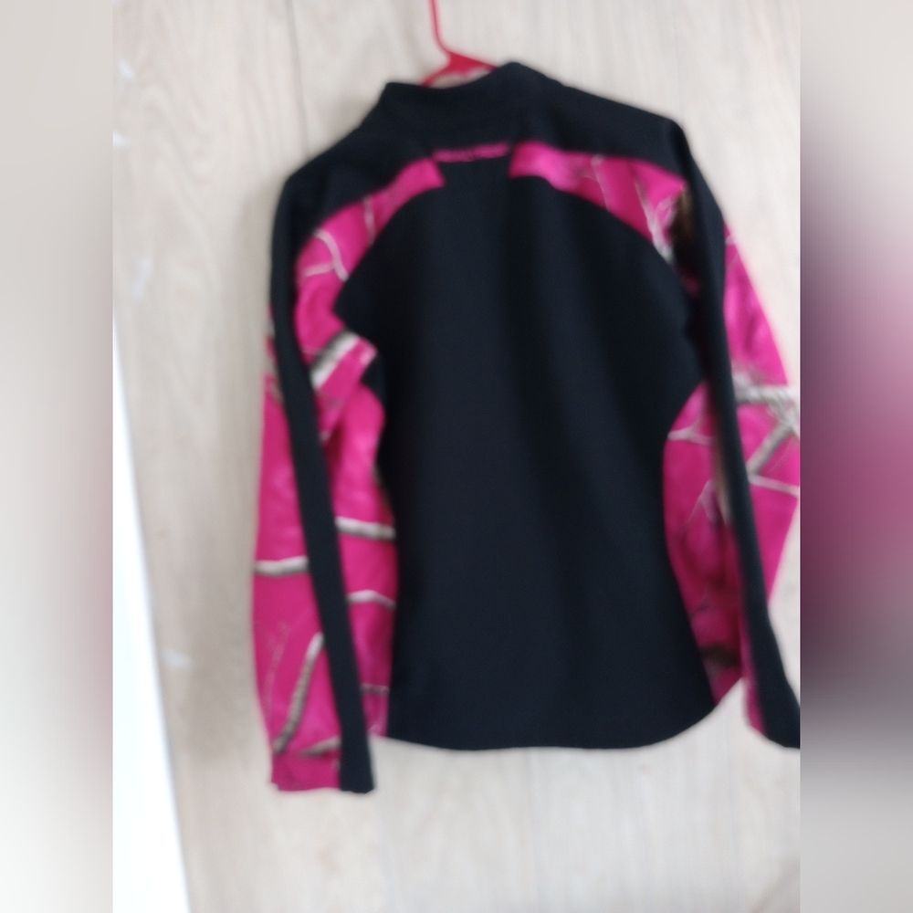 Realtree Softshell Jacket - Picture 4 of 6